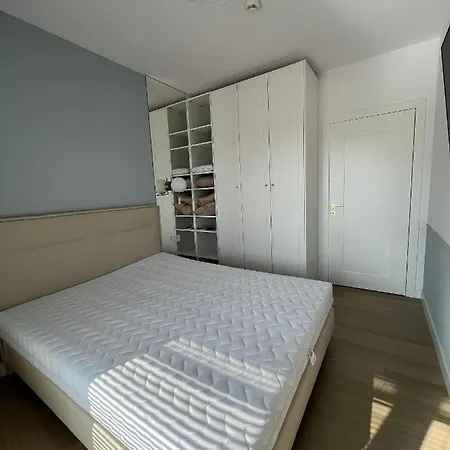 Polanki Aqua B 108 كولوبرزيغ